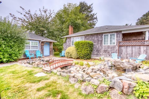 Hidden Villa Cottage #6 - The Starfish Cottage House in Tolovana Park