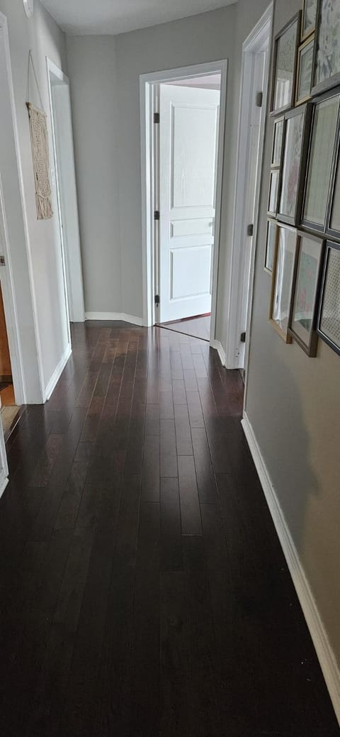 Boho Retreat 3BD Condo Close to Ottawa Apartment in Gatineau