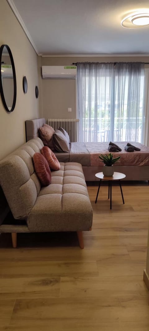 Living room, Seating area, air conditioner