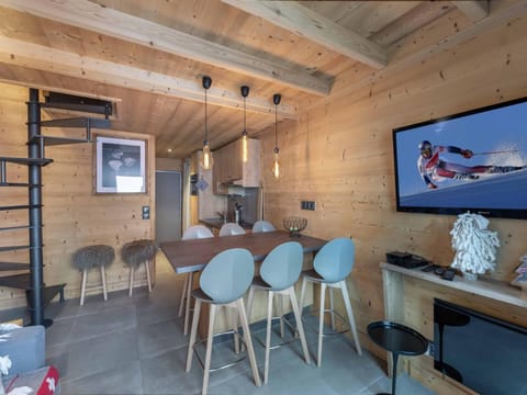 Duplex 6 personnes, cœur de station, balcon et animaux bienvenus - FR-1-640-79 Apartment in Val Thorens