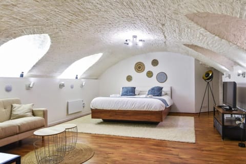 Living room, Bedroom