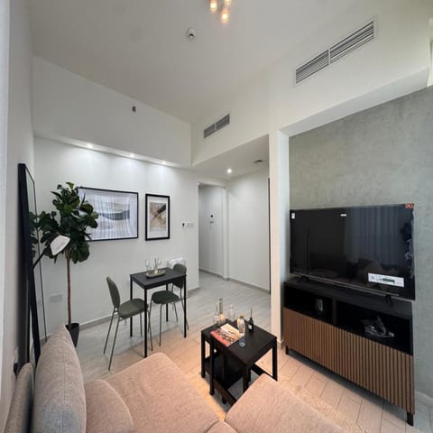 TV and multimedia, Kitchen or kitchenette