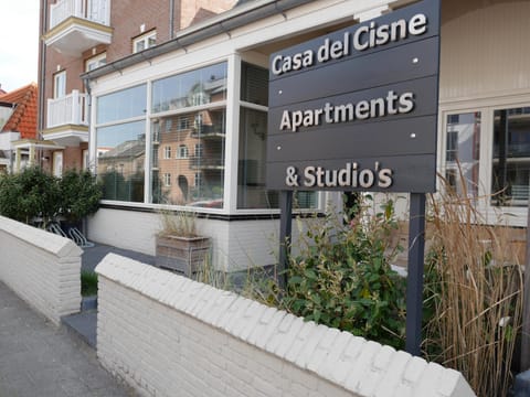 Property building, Property logo or sign, Decorative detail