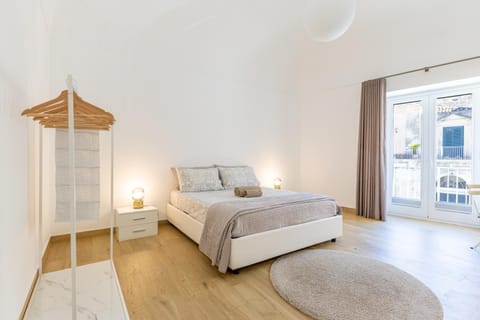 Property building, Living room, Bedroom