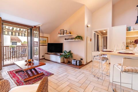 Communal lounge/ TV room, Seating area