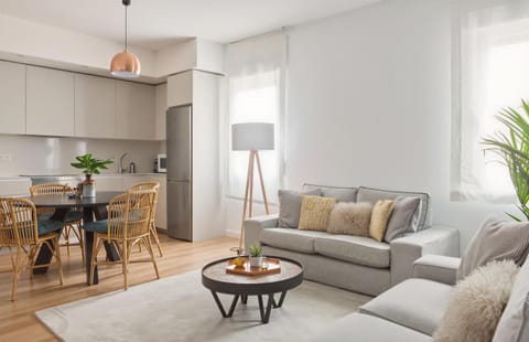 Living room, Seating area, Dining area