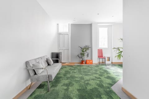 YUDO APPARTAMENTI new cozyflat free wifi e AC 7 min Rho fiera Apartment in Milan