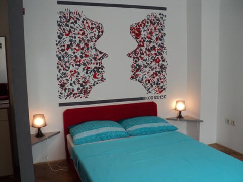 Bed, Photo of the whole room