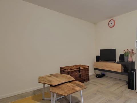 Studio indépendant tout équipé chez l'habitant Apartment in Centre-Val de Loire
