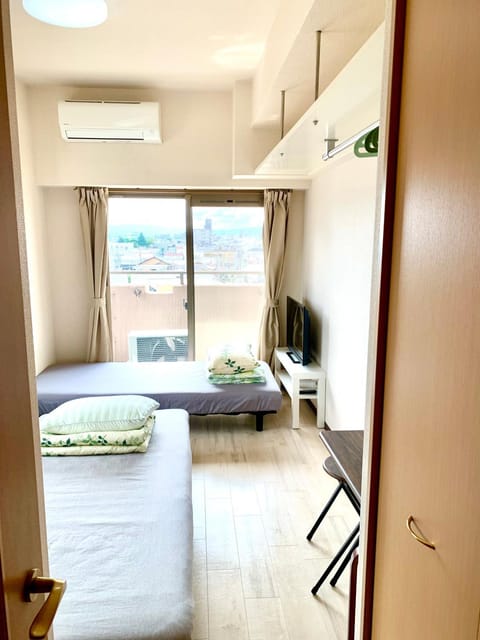 Photo of the whole room, Bedroom