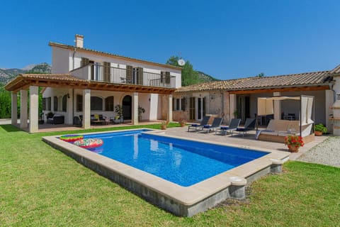 Off site, Swimming pool