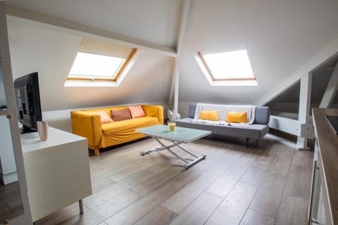 À Quelques pas de la gare Sartrouville T2 Apartment in Île-de-France