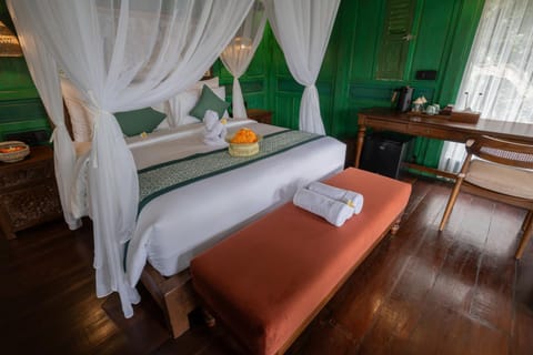 Bed, Coffee/tea facilities, Bedroom, towels