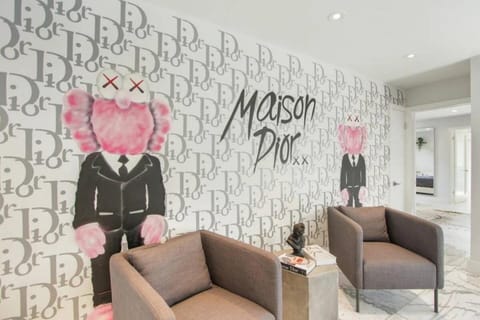 Casa Dior Waterfront Pool Beach Villa in Ojus