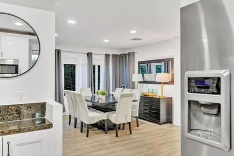 Casa Stella Tropical Pool Beach 8 min Villa in Hollywood