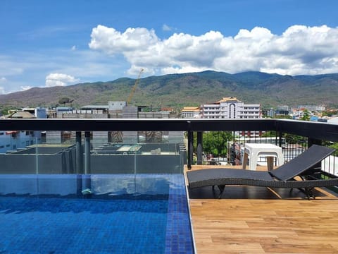 Pool view, Swimming pool
