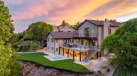 Property building, Natural landscape