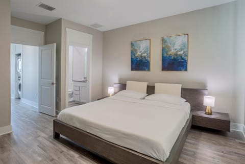 Luxury Beach Home N-POOL Villa in Redington Beach