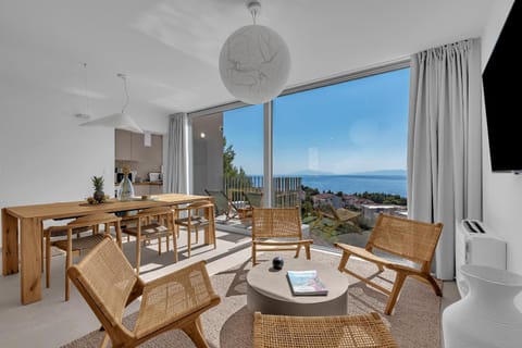 Dining area, Sea view