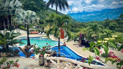 Swimming pool