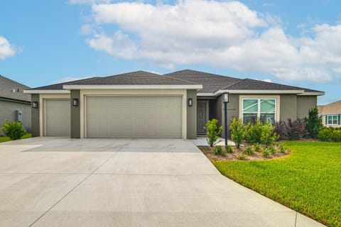 Brand New Home in Waters Edge, Near East Port! House in Wildwood