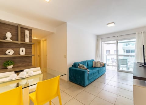 Balcony/Terrace, Kitchen or kitchenette, Living room, Dining area