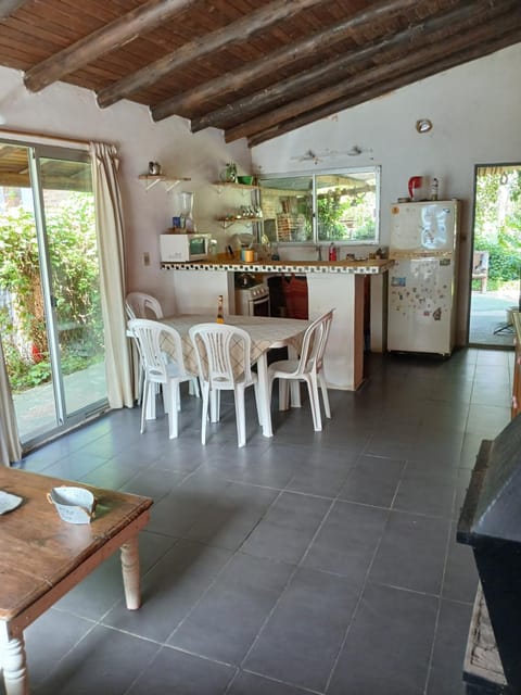Seating area, pet friendly