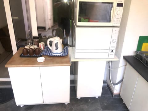 NICE GUEST HOUSE in free PARKING AREA Bed and Breakfast in Skopje