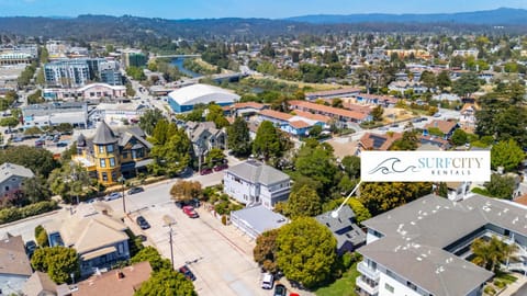 Charming 5 BD Victorian House by Beach Boardwalk House in Santa Cruz