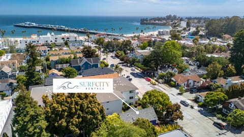 Charming 5 BD Victorian House by Beach Boardwalk House in Santa Cruz