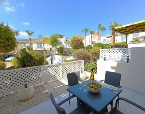 Summer Forever townhouse House in Peyia