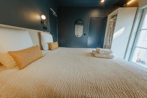 Bed, Photo of the whole room, Bedroom, towels, wardrobe