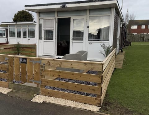 Property building, pet friendly