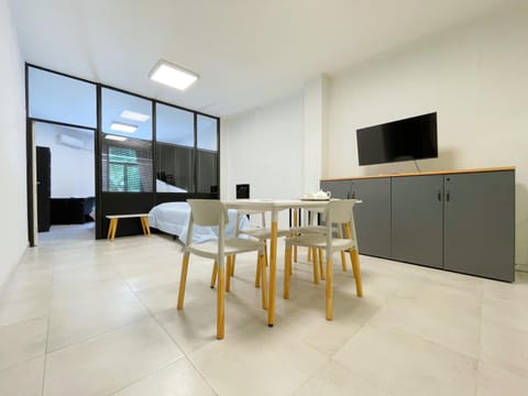 TV and multimedia, Living room, Dining area