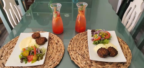 Sufi'Sawd Guest Rooms Muizenberg Bed and Breakfast in Cape Town