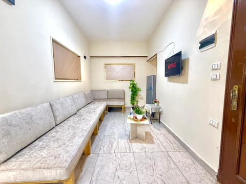 TV and multimedia, Living room, Photo of the whole room, Seating area