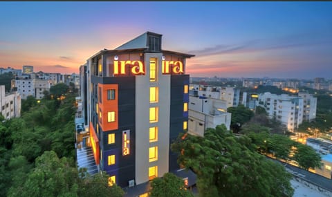 Property building, Nearby landmark, City view