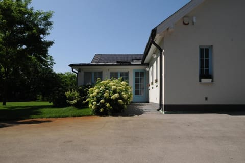 Napsugaras Birtok Apartment in Szeged