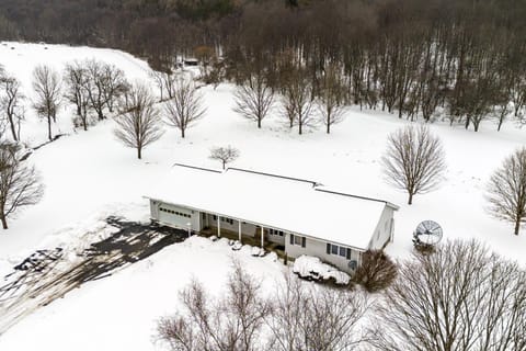 Home with Large Yard 8 Mi to Holiday Valley Resort House in Little Valley