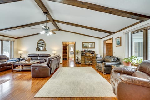 Home with Large Yard 8 Mi to Holiday Valley Resort House in Little Valley