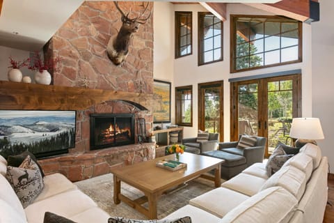 Stag Lodge at Deer Valley Resort - Four Bedroom Residence with Loft and Spa #29 condo Apartment in Park City