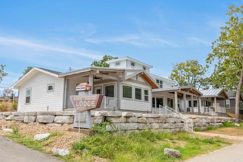 Lighthouse Lodge 4 House in Kimberling City