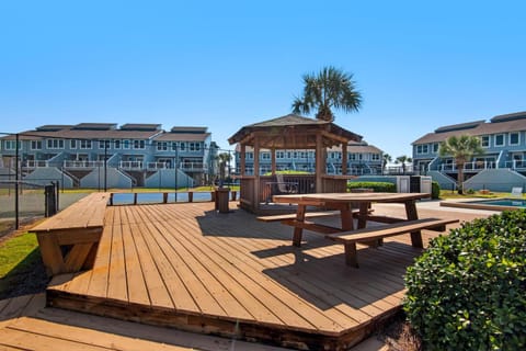 San De Luna #2 House in Pensacola Beach