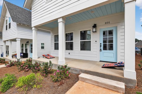 Auburn Gameday Getaway condo Apartment in Auburn