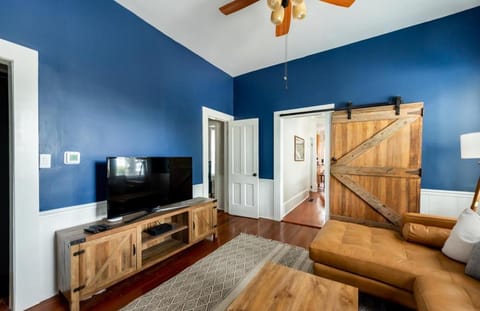 The Montgomery House by Lucky Savannah House in Savannah