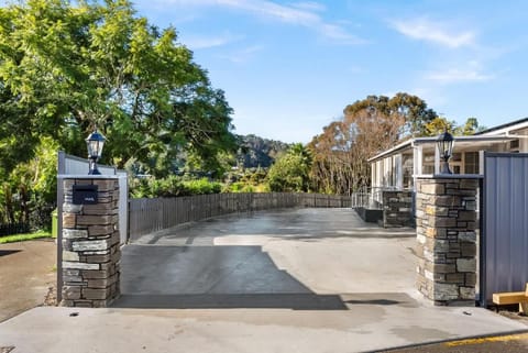 Deluxe Queen Room at Wolfe Street House in Whangārei