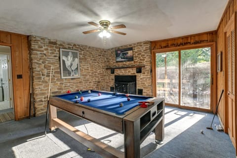 Dog-Friendly Kentucky Lake Home with Game Room! House in Kentucky