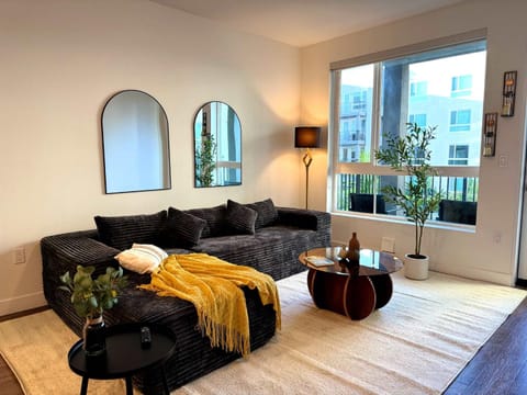 View (from property/room), Living room, Decorative detail, Seating area, Evening entertainment