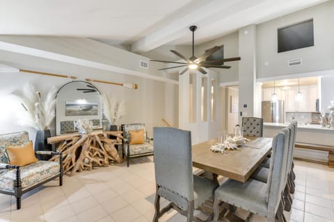 Boat, Fish and Walk to Beach Waterfront Destin Gem! House in Destin