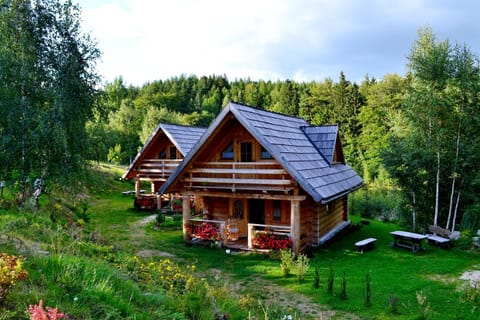 Property building, Summer, Garden, View (from property/room), Balcony/Terrace, Balcony/Terrace, Garden view, Garden view, Quiet street view, Inner courtyard view